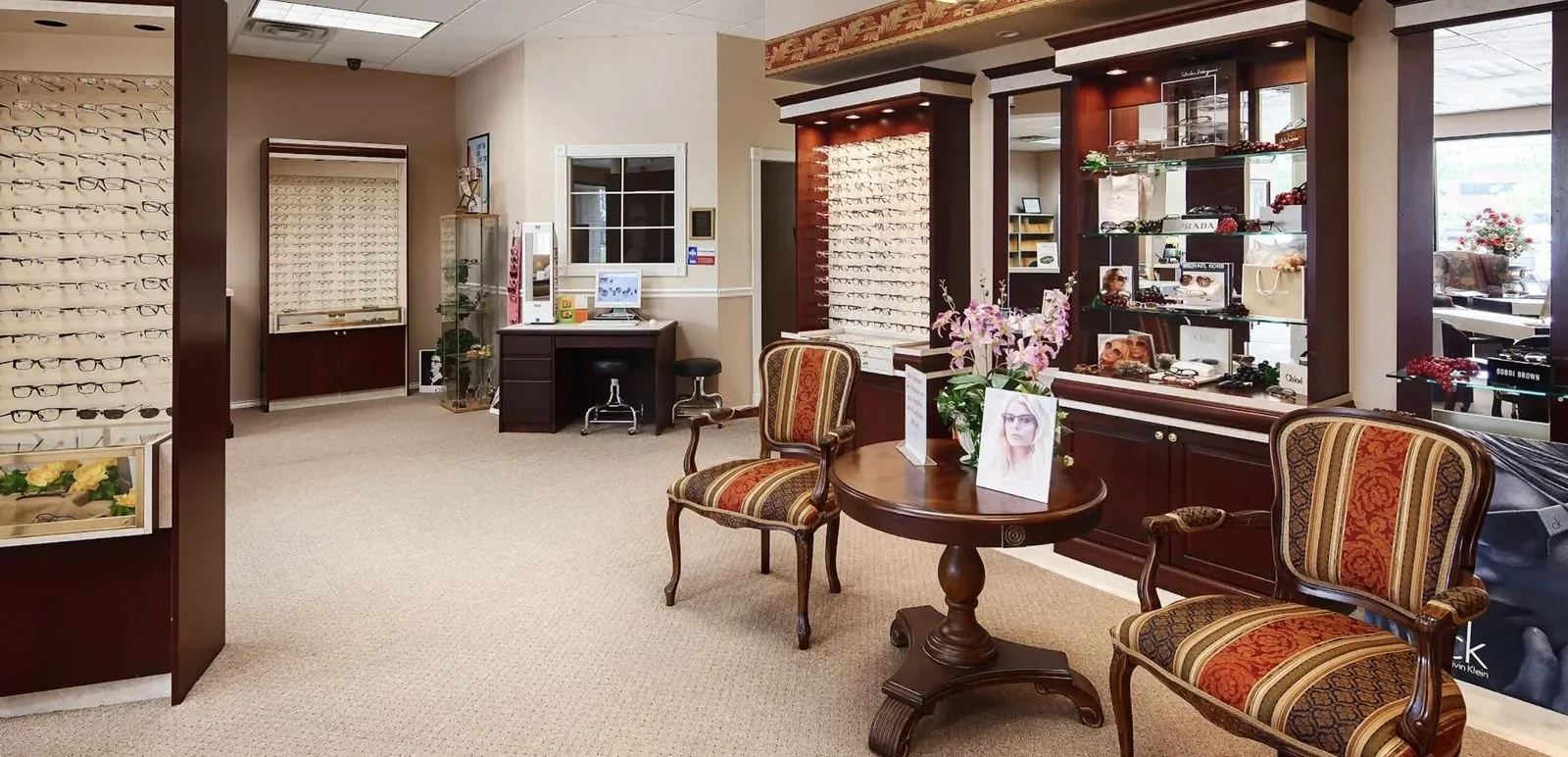 Medical eye care at the Eye Trends practice in Clear Lake